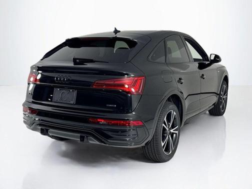 2025 Audi Q5 45 S line quattro Premium