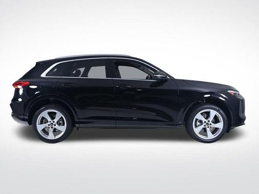 2025 Audi Q5 2.0T quattro Premium