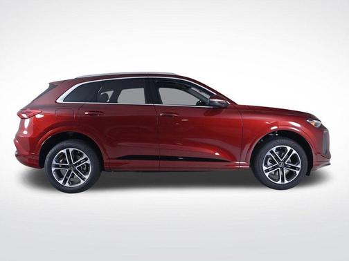 2025 Audi Q5 2.0T quattro Premium