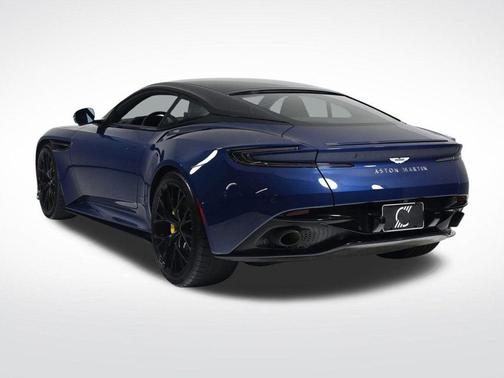 2024 Aston Martin DB12 Base