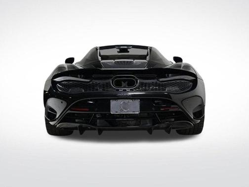 2024 McLaren 750S Base