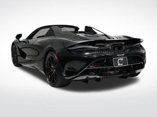 2024 McLaren 750S Base