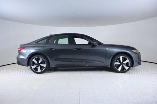 Daytona Gray Pearl 2026 Audi A5