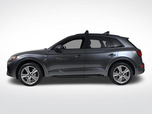 2025 Audi Q5 45 S line quattro Premium