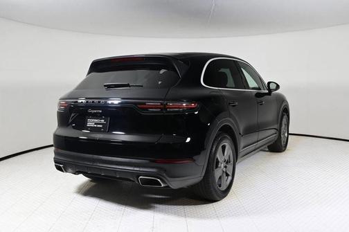 2022 Porsche Cayenne Platinum Edition