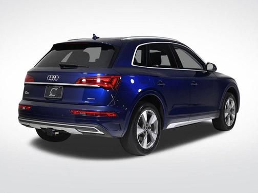 2023 Audi Q5 40 Premium Plus