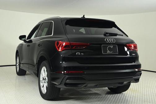 2025 Audi Q3 45 S line Premium