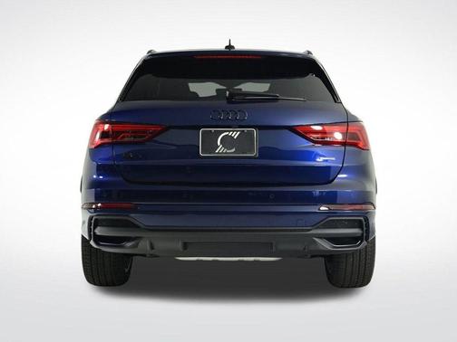 2025 Audi Q3 45 S line Premium