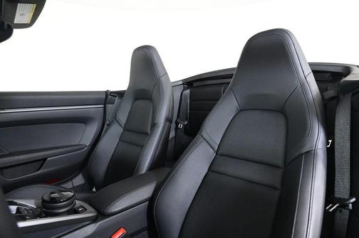 2024 Porsche 911 Carrera