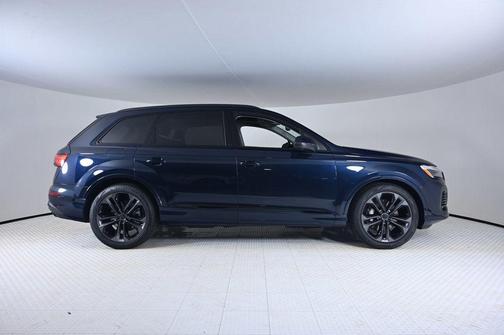 2026 Audi Q7 55 Premium Plus