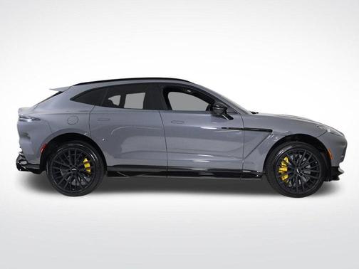 2025 Aston Martin DBX 707