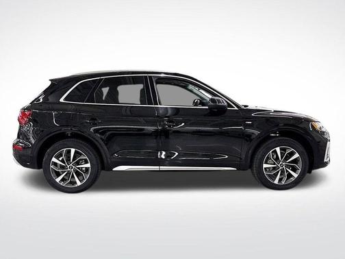 2025 Audi Q5 45 S line quattro Premium