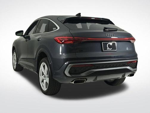 2025 Audi Q5 Sportback 2.0T Premium