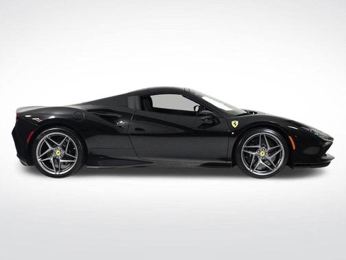 2021 Ferrari F8 Spider Base