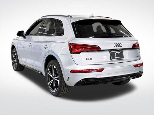 2025 Audi Q5 45 S line quattro Premium