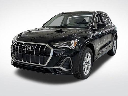 2025 Audi Q3 45 S line Premium