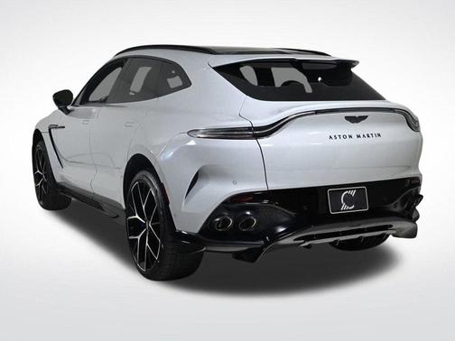 2025 Aston Martin DBX 707