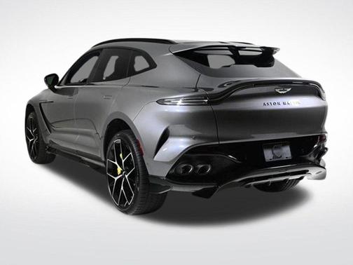 2025 Aston Martin DBX 707