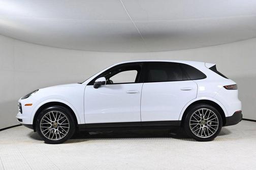 2023 Porsche Cayenne Platinum Edition