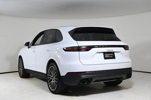 2023 Porsche Cayenne Platinum Edition