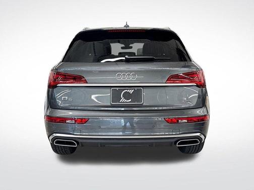 2025 Audi Q5 45 S line quattro Premium