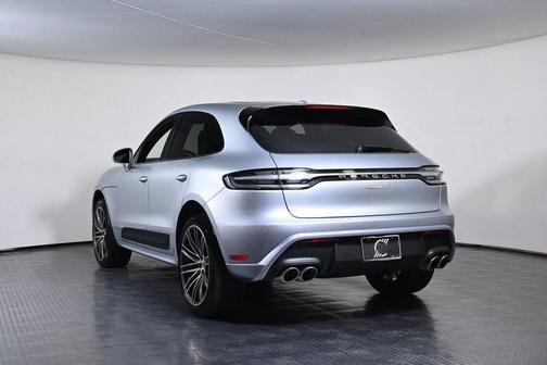 Dolomite Silver Metallic 2026 Porsche Macan S