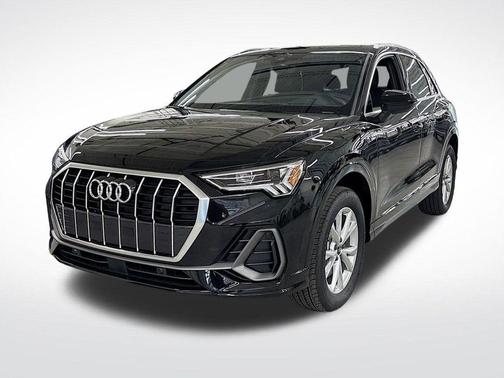 2025 Audi Q3 45 S line Premium