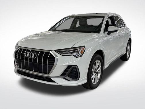 2025 Audi Q3 45 S line Premium