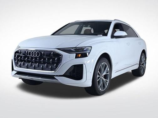 2025 Audi Q8 Premium