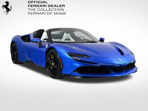 2025 Ferrari SF90 Spider Base