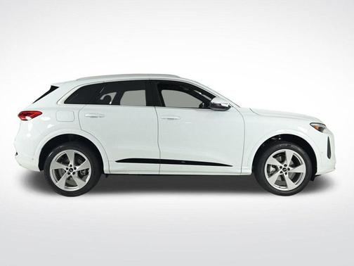 2025 Audi Q5 2.0T quattro Premium