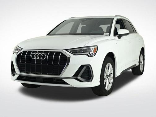 2025 Audi Q3 45 S line Premium