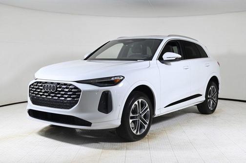 2025 Audi Q5 2.0T quattro Premium