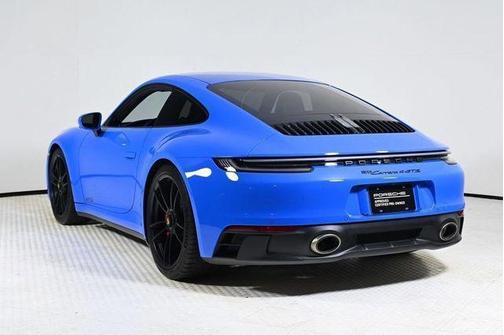 2023 Porsche 911 Carrera 4 GTS