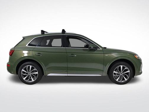 2022 Audi Q5 45 S line quattro Premium