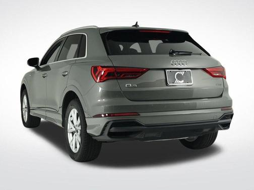 2025 Audi Q3 45 S line Premium