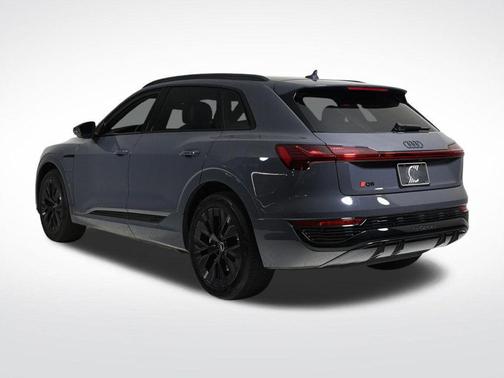 2024 Audi Q8 e-tron Premium