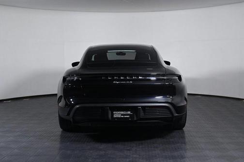 2022 Porsche Taycan 4S