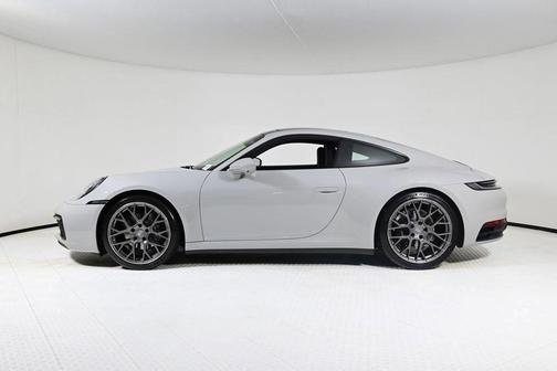 2024 Porsche 911 Carrera