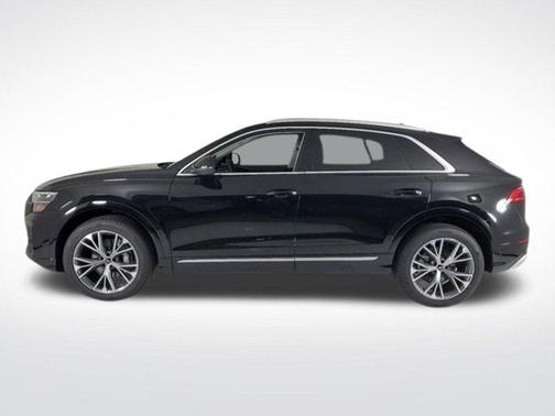 2025 Audi Q8 Premium Plus