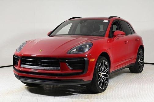 2024 Porsche Macan Base