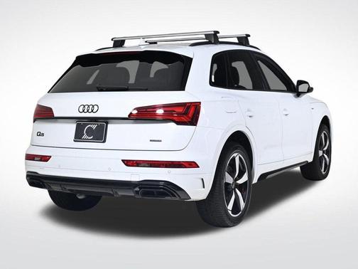 2024 Audi Q5 45 S line quattro Premium