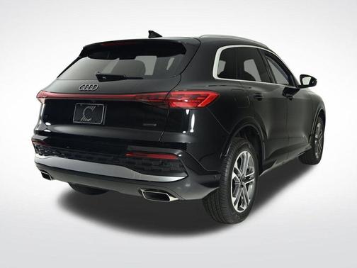 2025 Audi Q5 2.0T quattro Premium