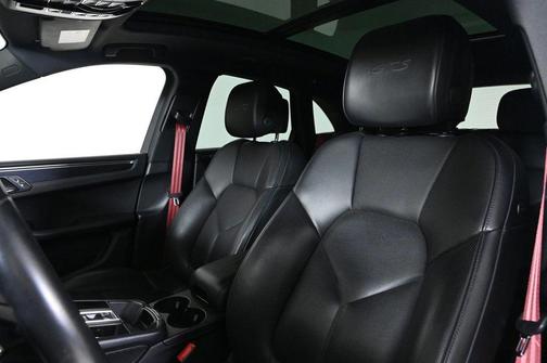 2022 Porsche Macan GTS