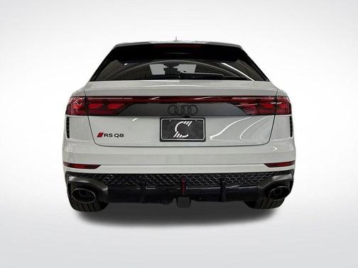 2025 Audi RS Q8 4.0T quattro performance