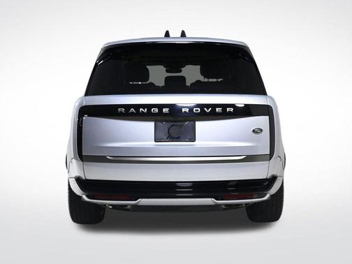 2023 Land Rover Range Rover P530 SE