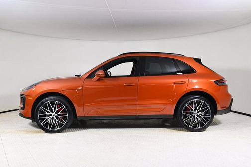 2022 Porsche Macan S