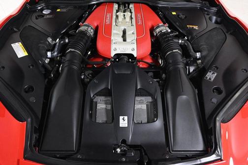 2021 Ferrari 812 GTS Base
