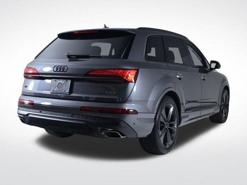 2026 Audi Q7 55 Premium Plus