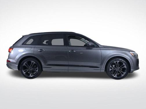 2026 Audi Q7 55 Premium Plus